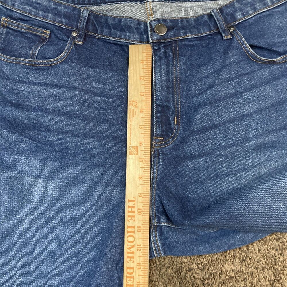 LANE BRYANT Flex Magic Waistband Signature Fit Mid-Rise BF Capri Jeans Size 18 - Picture 9 of 11